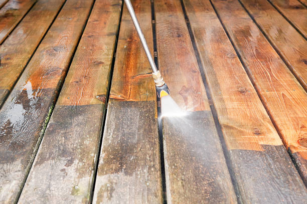 Best Deck Pressure Washing  in Ludlow, KY